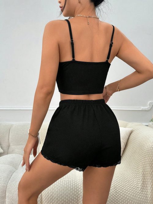 Purple-Daisy Nachthemdset met kanten top en onderkant, gedetailleerde strik en shorts