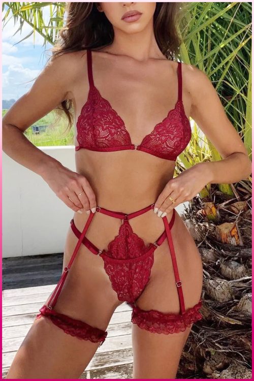 Purple-Daisy New Hot Lingerie Sexy Hot Erotic Bra + Thongs Garters Set Exotic Underwear Lingerie Sets